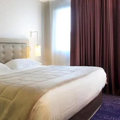 Hotel Anne De Bretagne Rennes 3*,