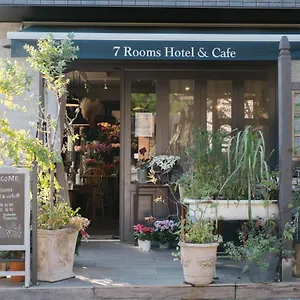 ホテル 7 & Cafe **
