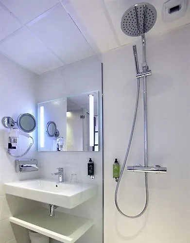 Hotel Anne De Bretagne رينز 3*,