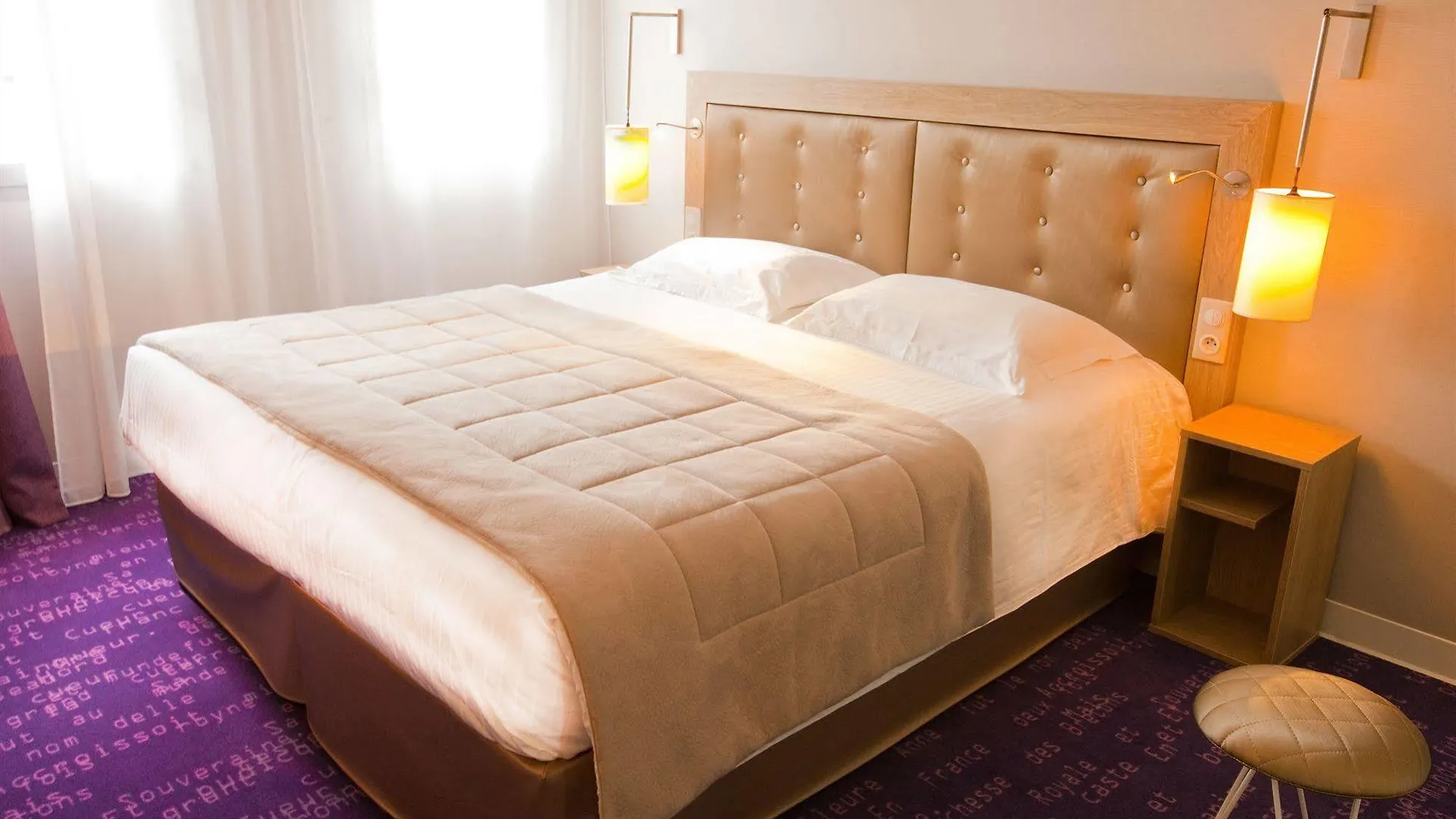 Hotel Anne De Bretagne رينز