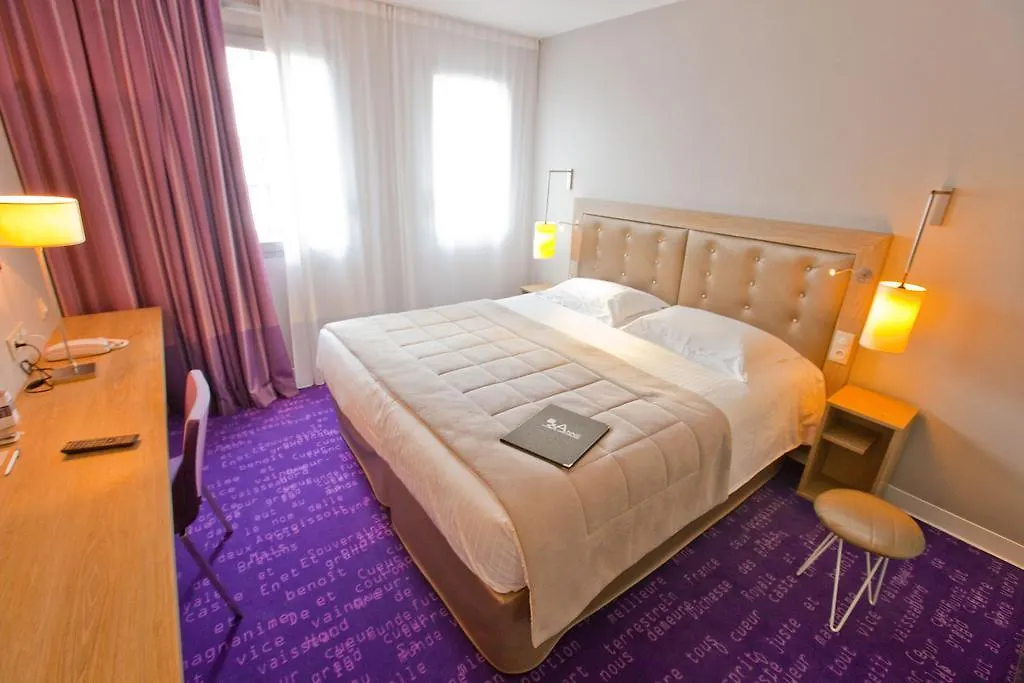 ***  Hotel Anne De Bretagne رينز فرنسا
